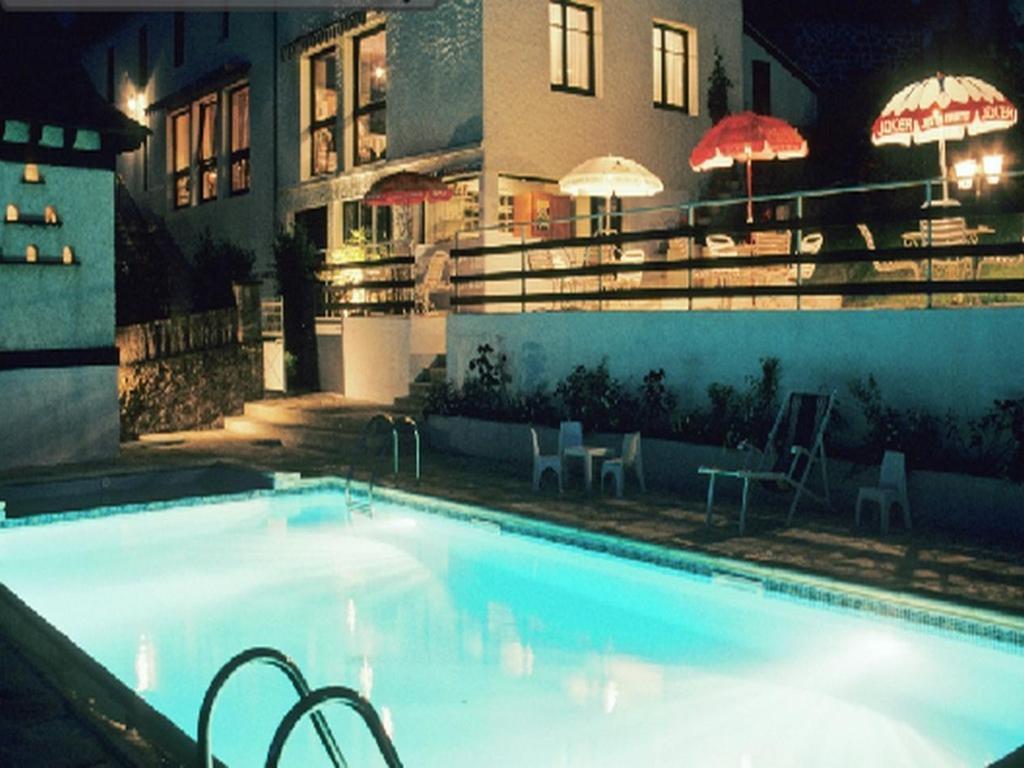 Logis Hotel Les Tilleuls Saint-Cirgues-de-Jordanne المظهر الخارجي الصورة