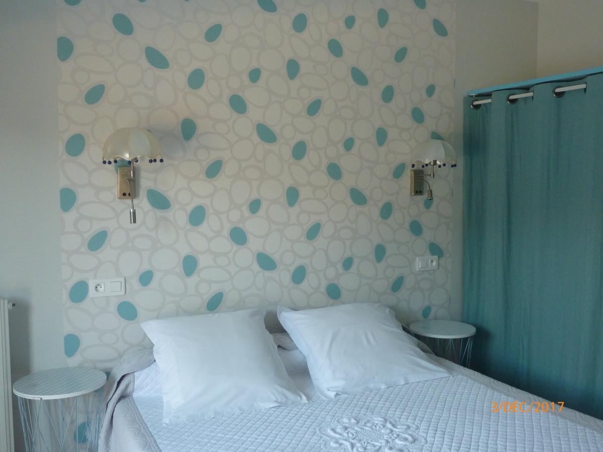 Logis Hotel Les Tilleuls Saint-Cirgues-de-Jordanne المظهر الخارجي الصورة