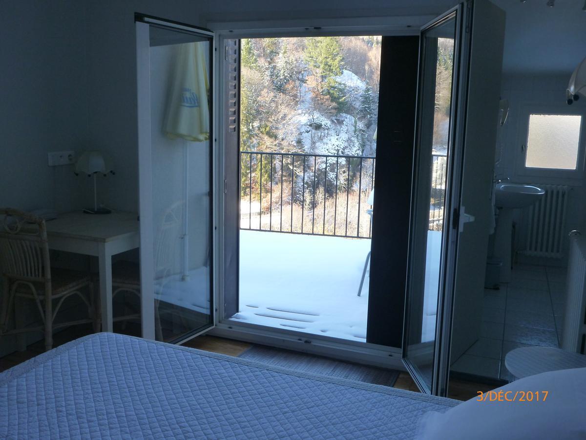 Logis Hotel Les Tilleuls Saint-Cirgues-de-Jordanne المظهر الخارجي الصورة