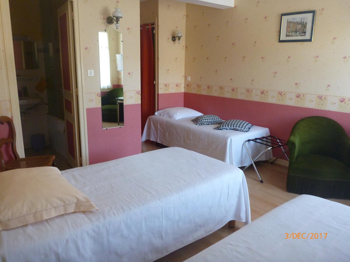 Logis Hotel Les Tilleuls Saint-Cirgues-de-Jordanne المظهر الخارجي الصورة