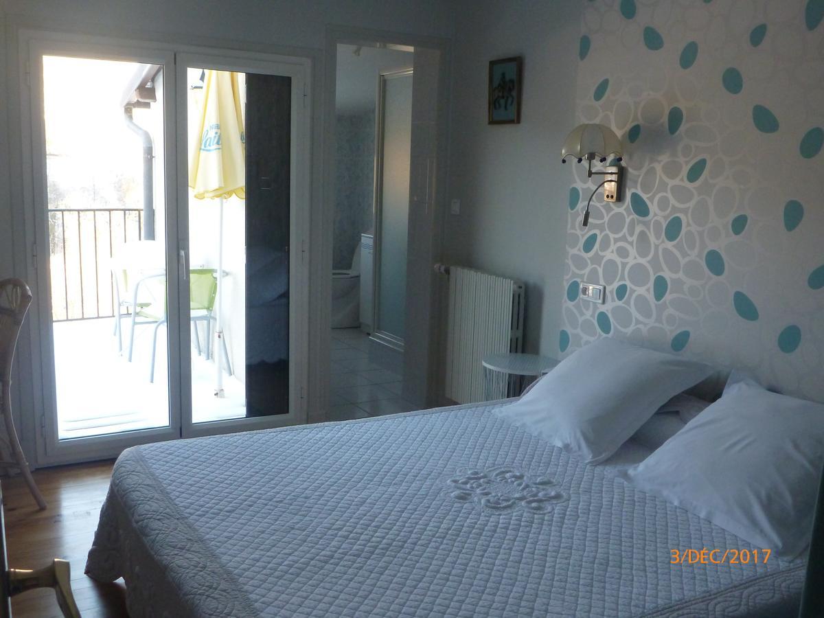 Logis Hotel Les Tilleuls Saint-Cirgues-de-Jordanne المظهر الخارجي الصورة